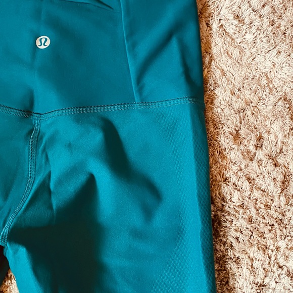 Lululemon Leggings - Picture 6 of 6